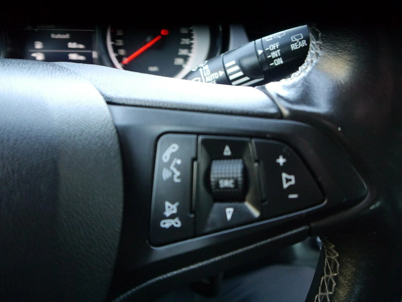 Opel Astra - Zdjęcie 29