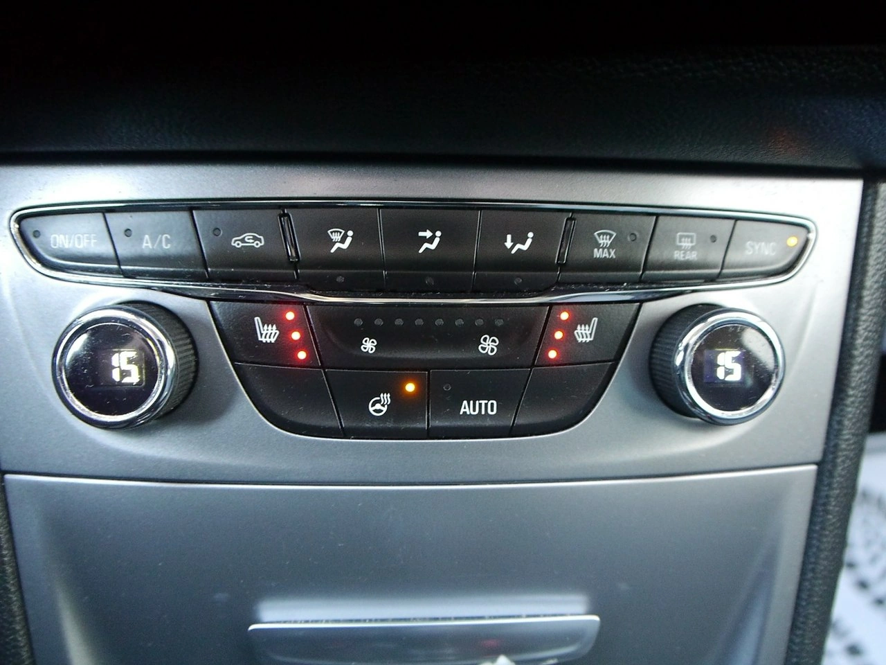 Opel Astra - Zdjęcie 19