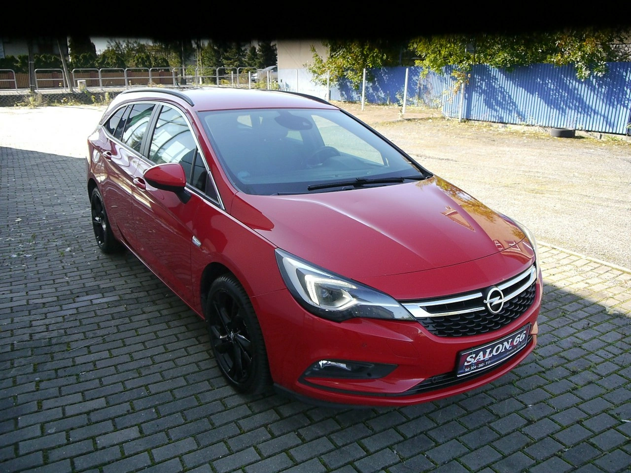Opel Astra - Zdjęcie 2