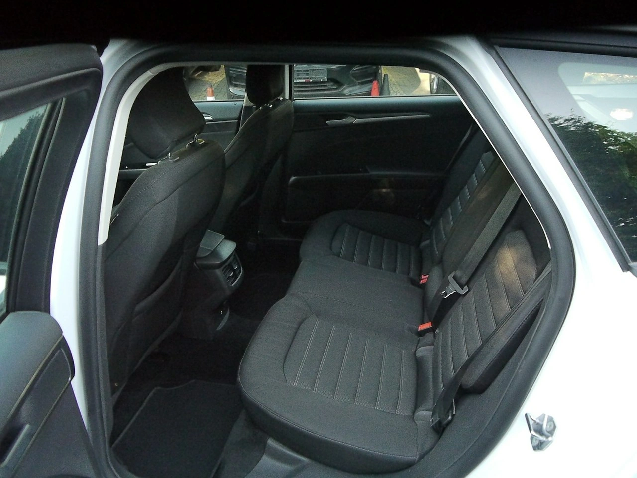 Ford Mondeo - Zdjęcie 26