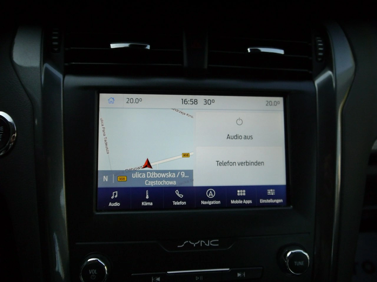 Ford Mondeo - Zdjęcie 17