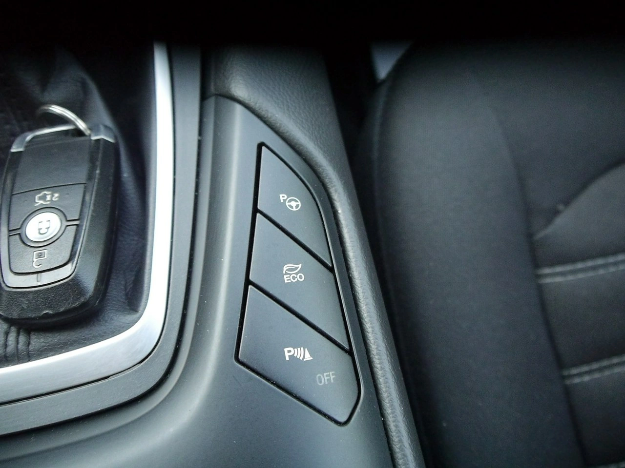 Ford Mondeo - Zdjęcie 34