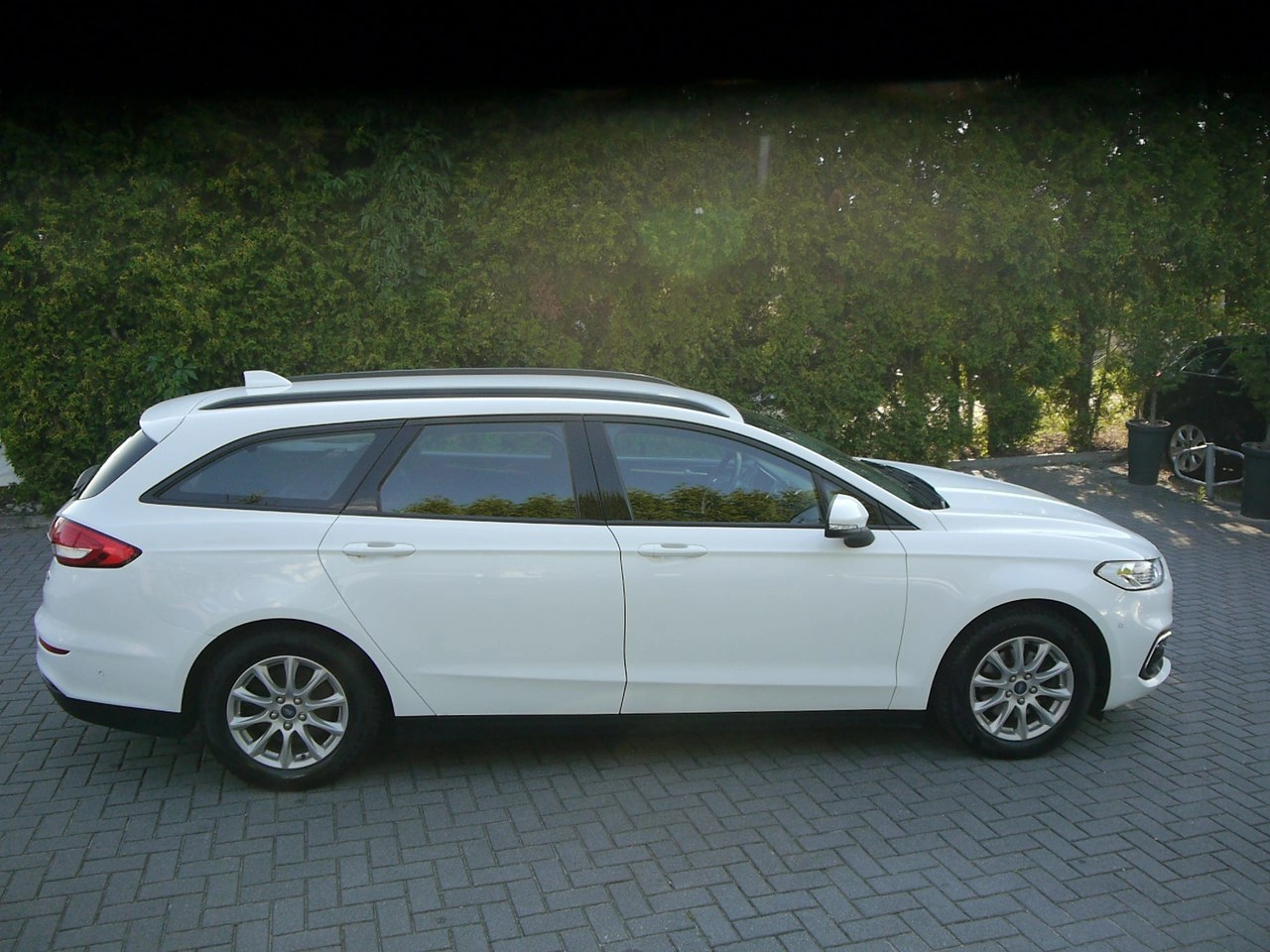 Ford Mondeo - Zdjęcie 10