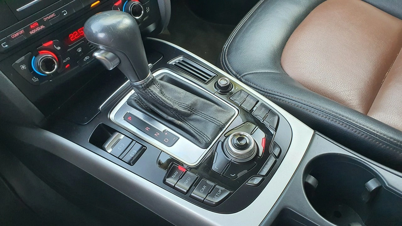 Audi A4 - Zdjęcie 23