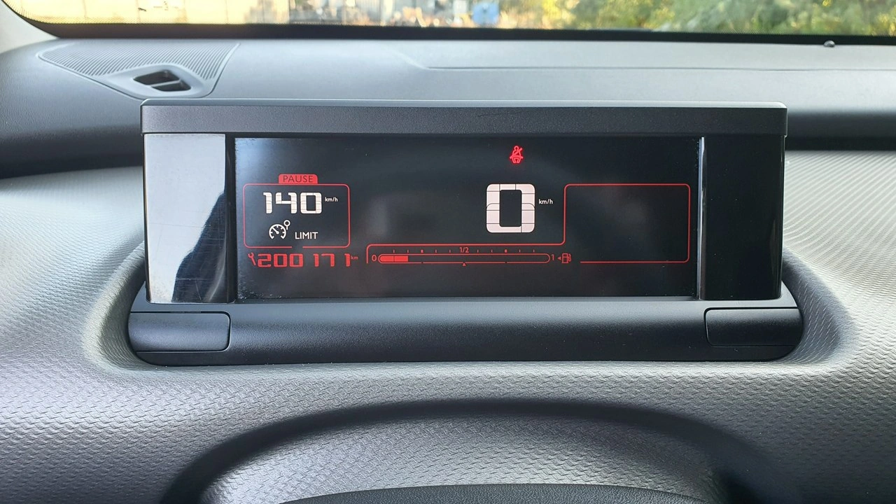 Citroën C4 Cactus - Zdjęcie 17