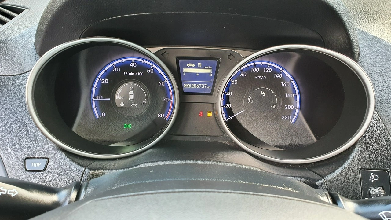 Hyundai ix35 - Zdjęcie 16