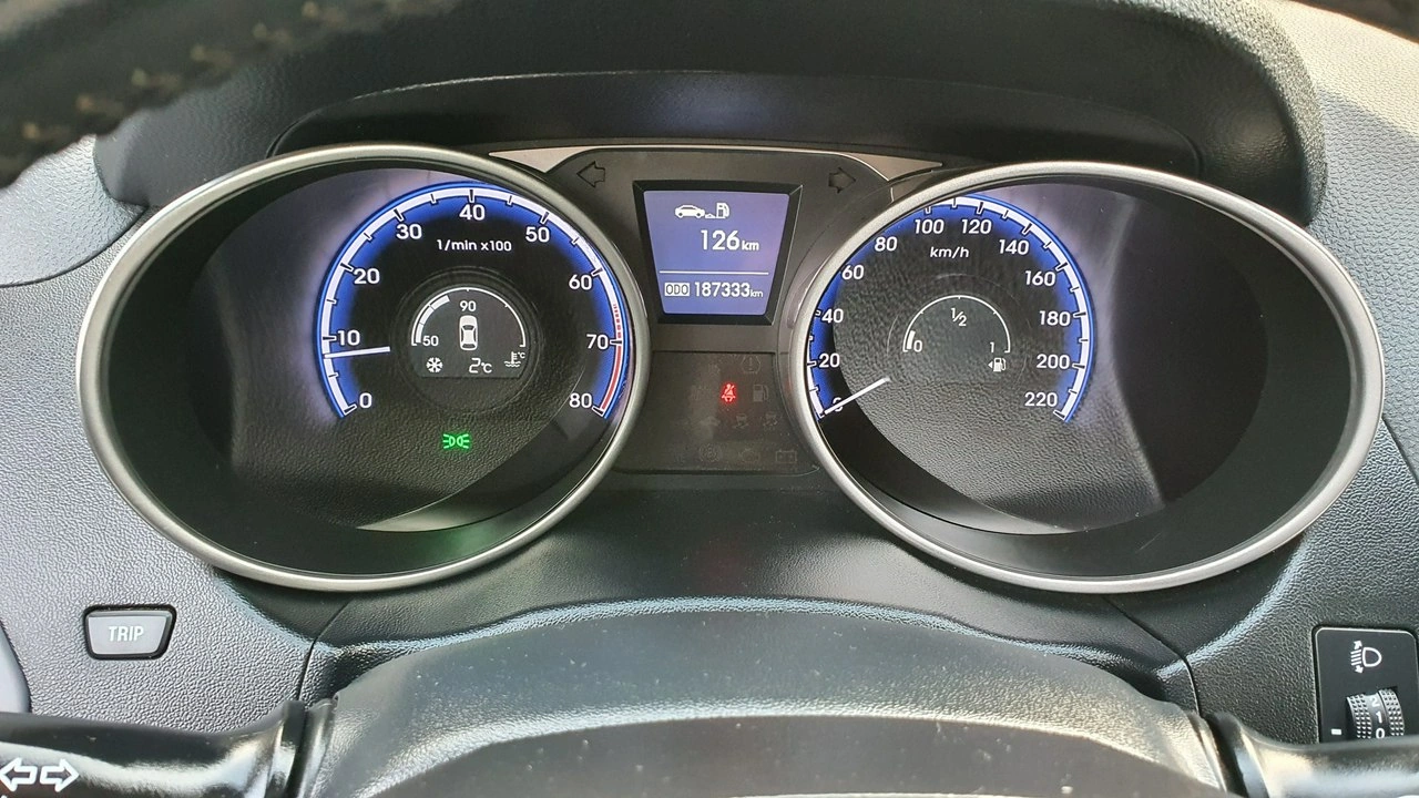 Hyundai ix35 - Zdjęcie 16