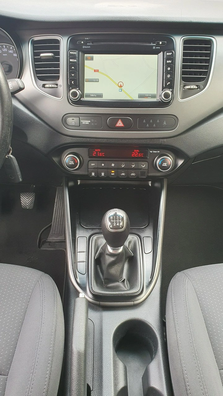 Kia Carens - Zdjęcie 20
