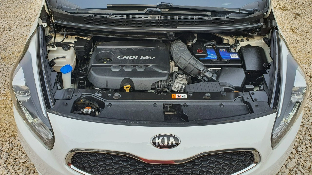 Kia Carens - Zdjęcie 31