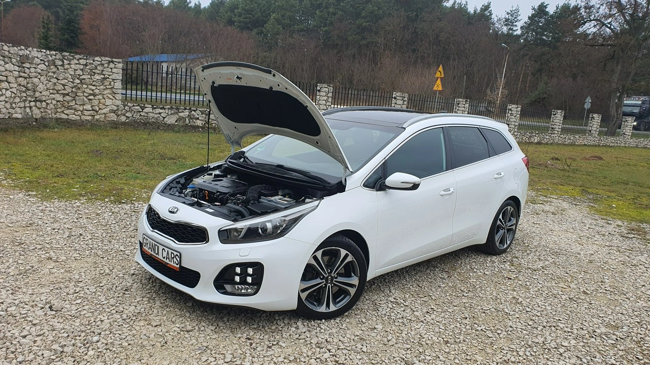 Kia Ceed - Zdjęcie 29