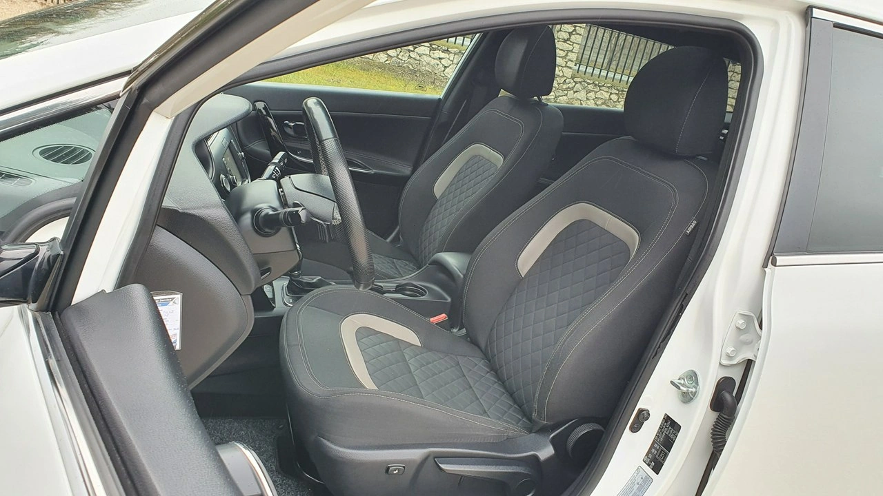 Kia Ceed - Zdjęcie 5