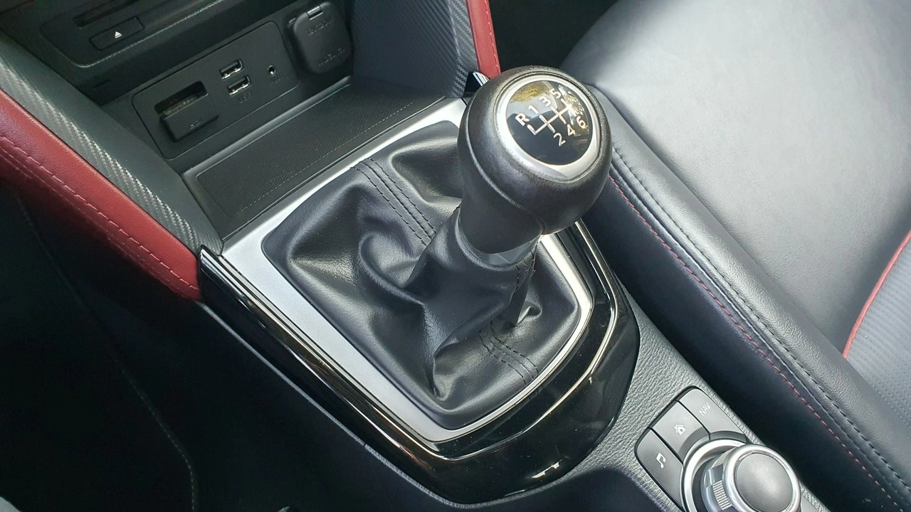 Mazda CX-3 - Zdjęcie 23