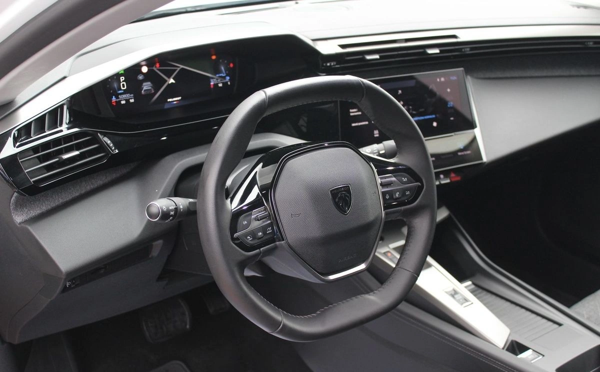 Peugeot 408 - Zdjęcie 13