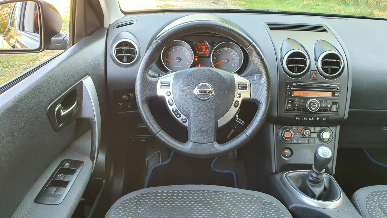 Nissan Qashqai - Zdjęcie 16