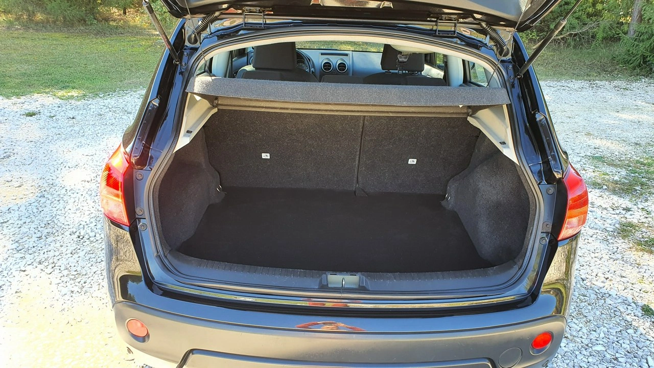 Nissan Qashqai - Zdjęcie 32