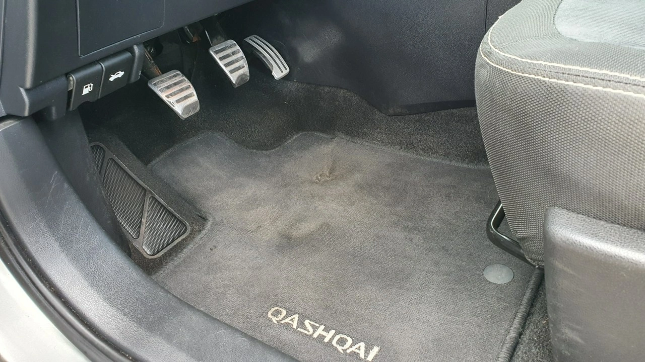 Nissan Qashqai - Zdjęcie 13