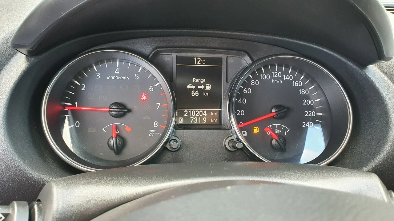 Nissan Qashqai - Zdjęcie 17