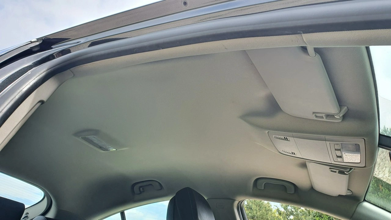 Opel Insignia - Zdjęcie 29