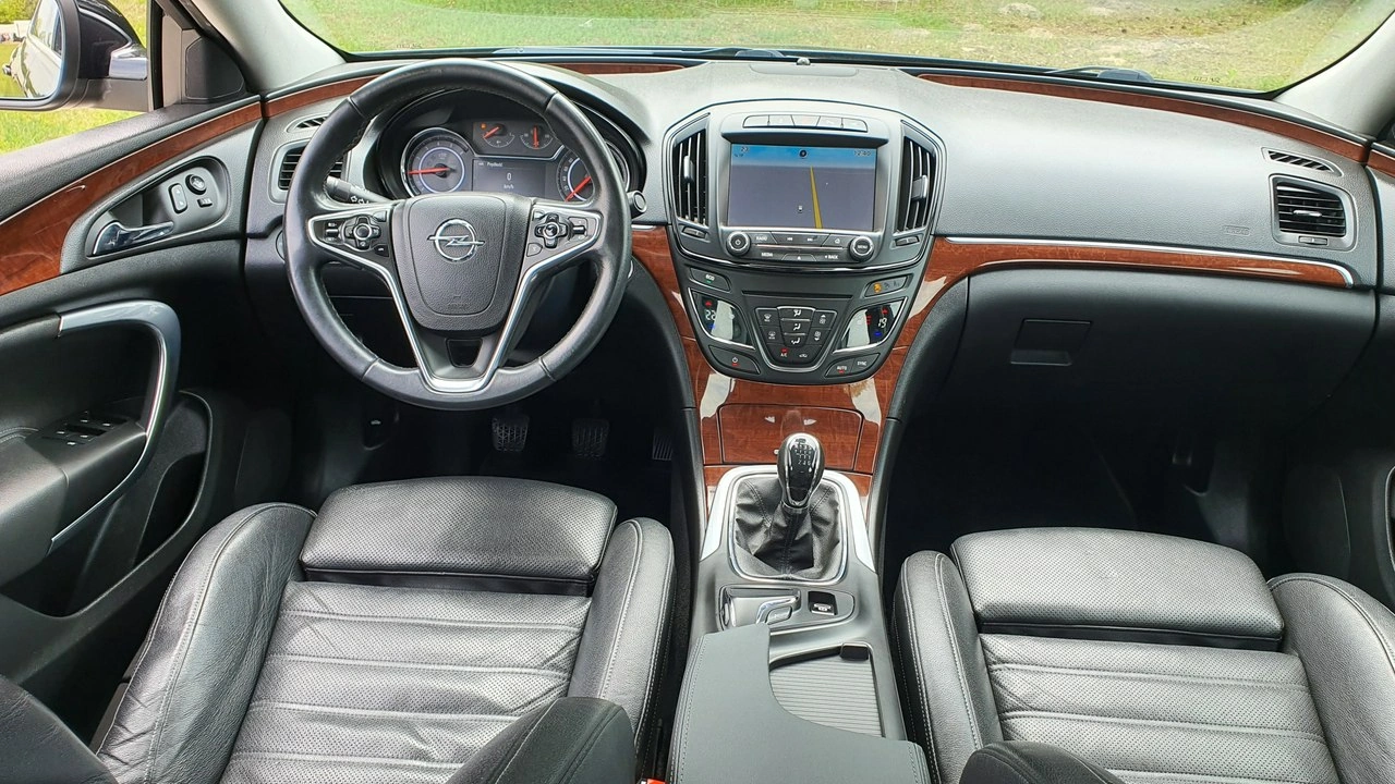 Opel Insignia - Zdjęcie 4