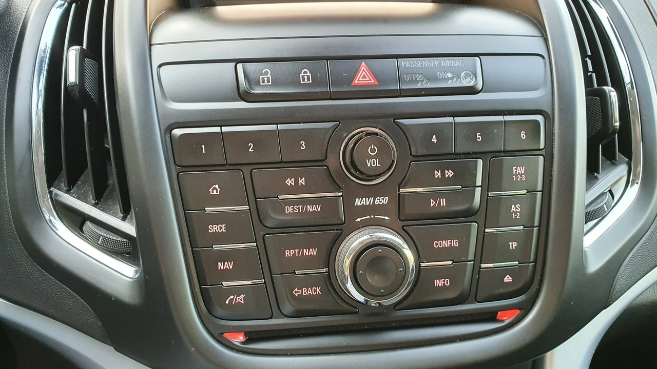 Opel Zafira - Zdjęcie 23