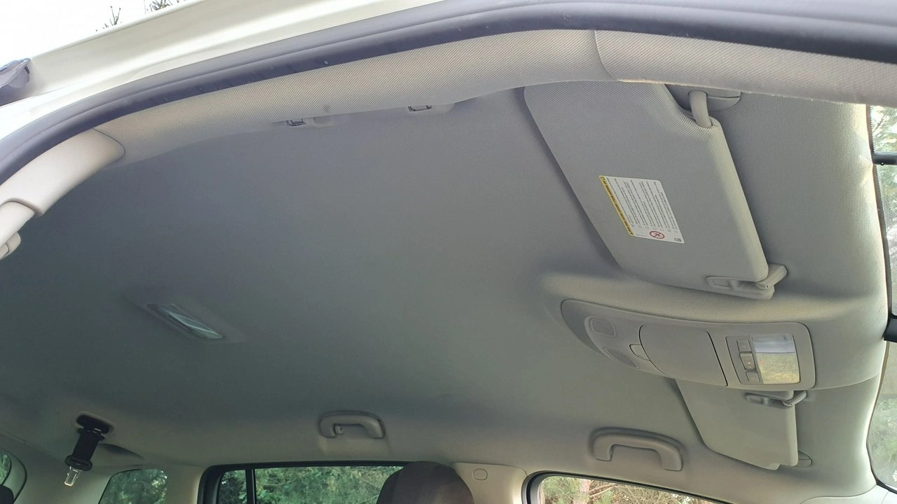 Opel Zafira - Zdjęcie 31