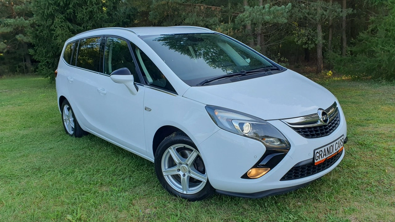 Opel Zafira - Zdjęcie 2