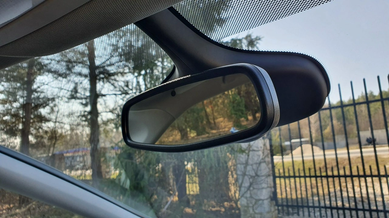 Opel Zafira - Zdjęcie 21