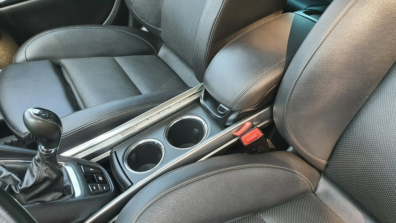 Opel Zafira - Zdjęcie 25