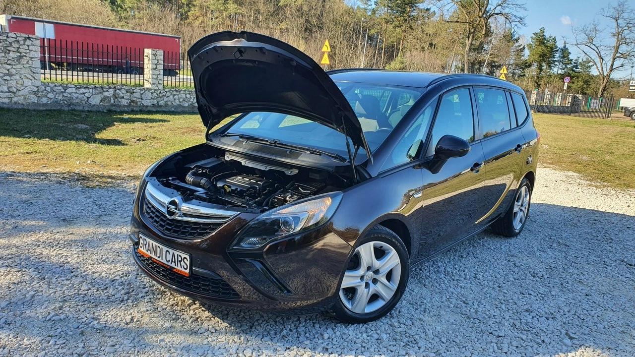 Opel Zafira - Zdjęcie 29