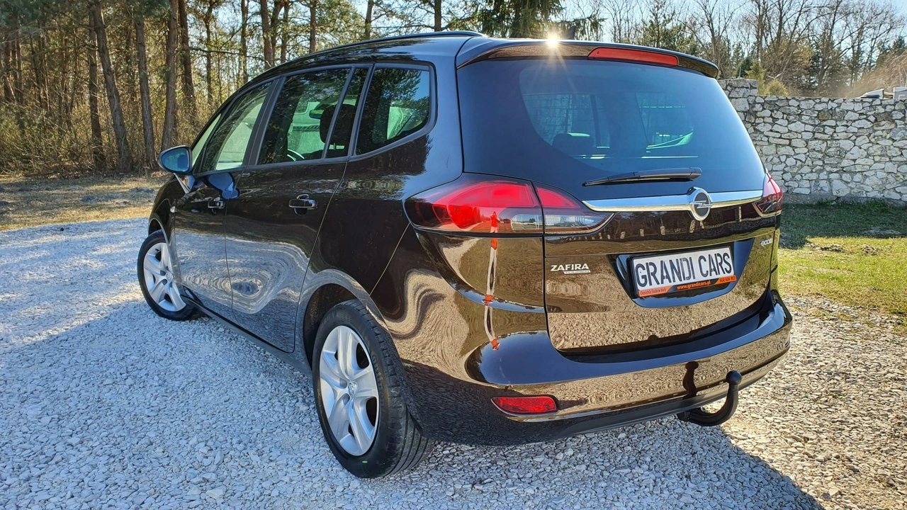 Opel Zafira - Zdjęcie 3