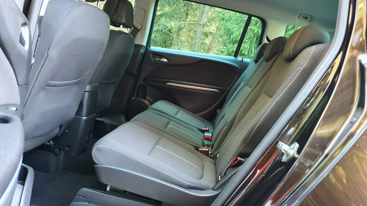 Opel Zafira - Zdjęcie 7