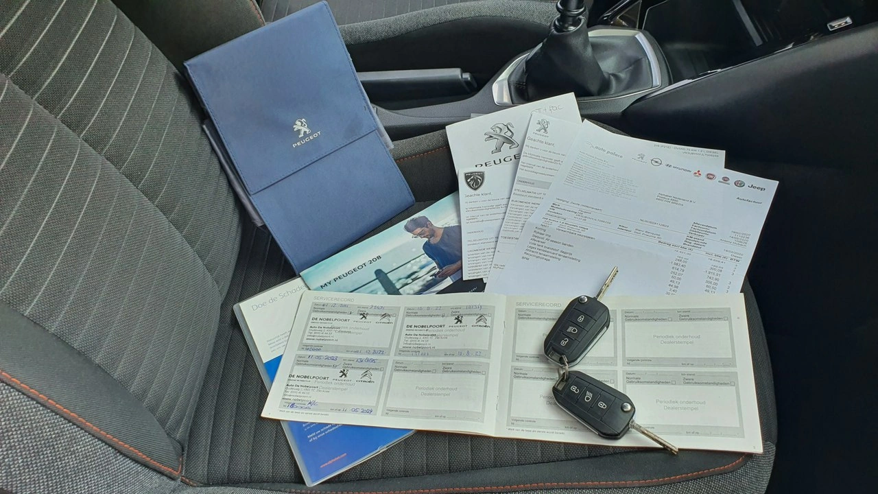 Peugeot 208 - Zdjęcie 26