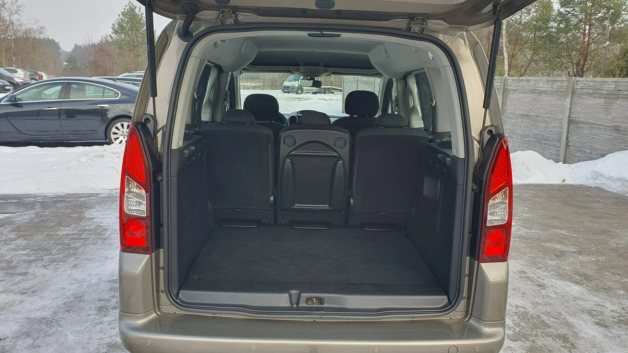 Peugeot Partner - Zdjęcie 31