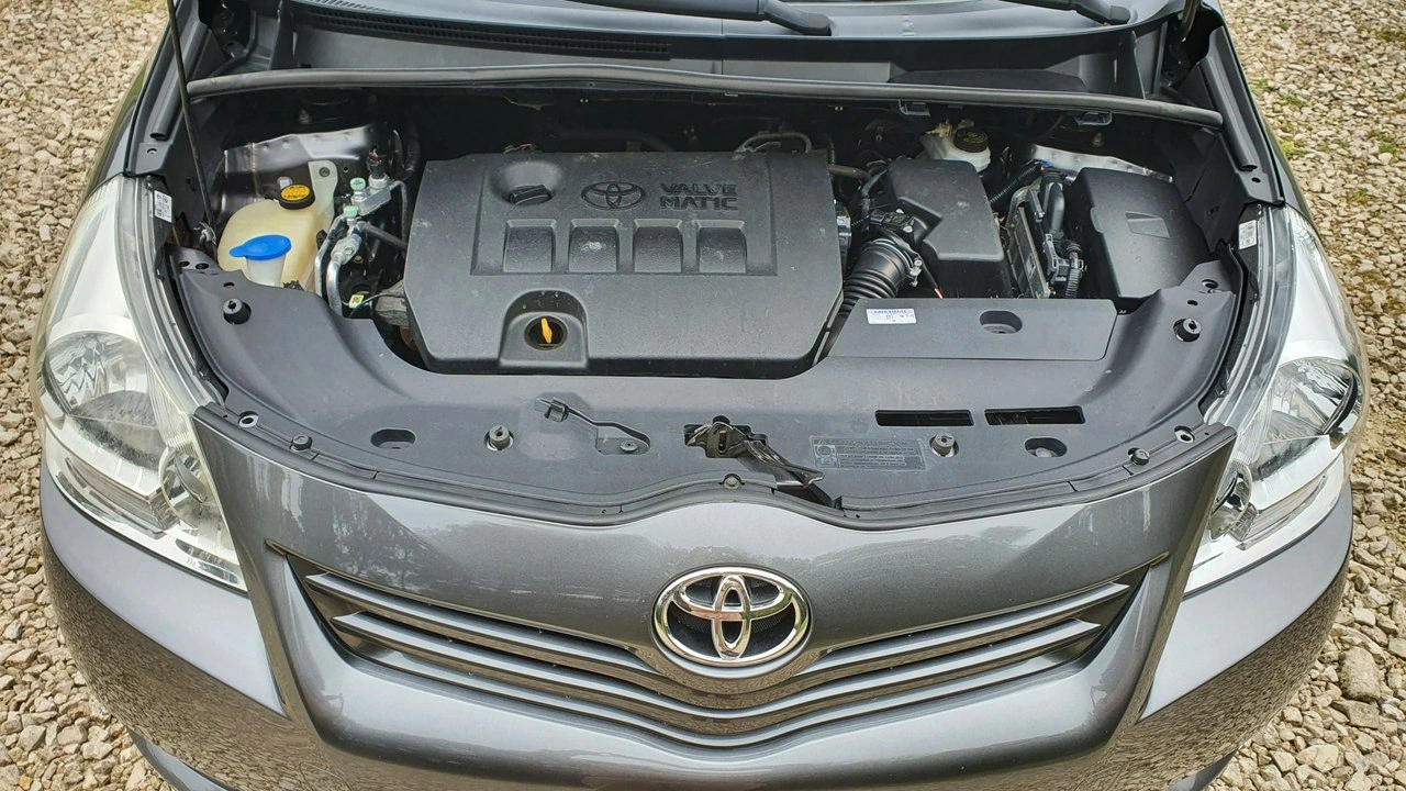 Toyota Verso - Zdjęcie 29