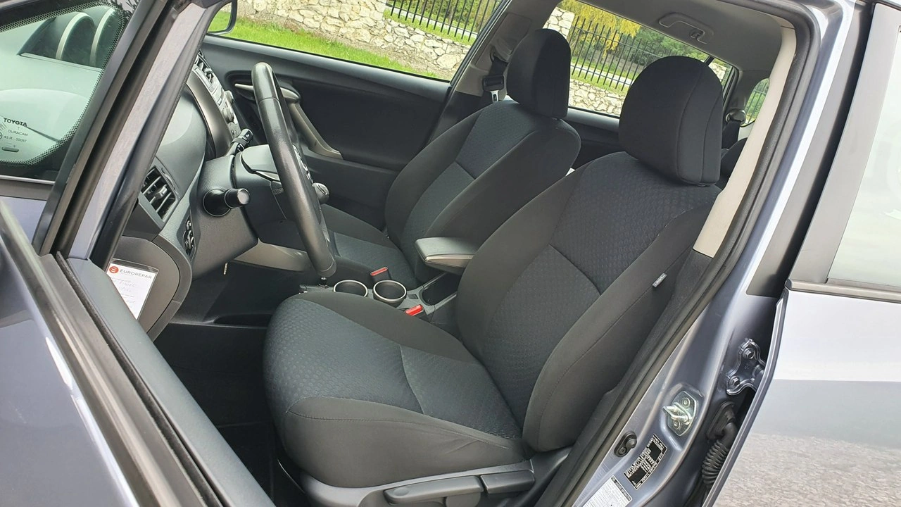Toyota Verso - Zdjęcie 5