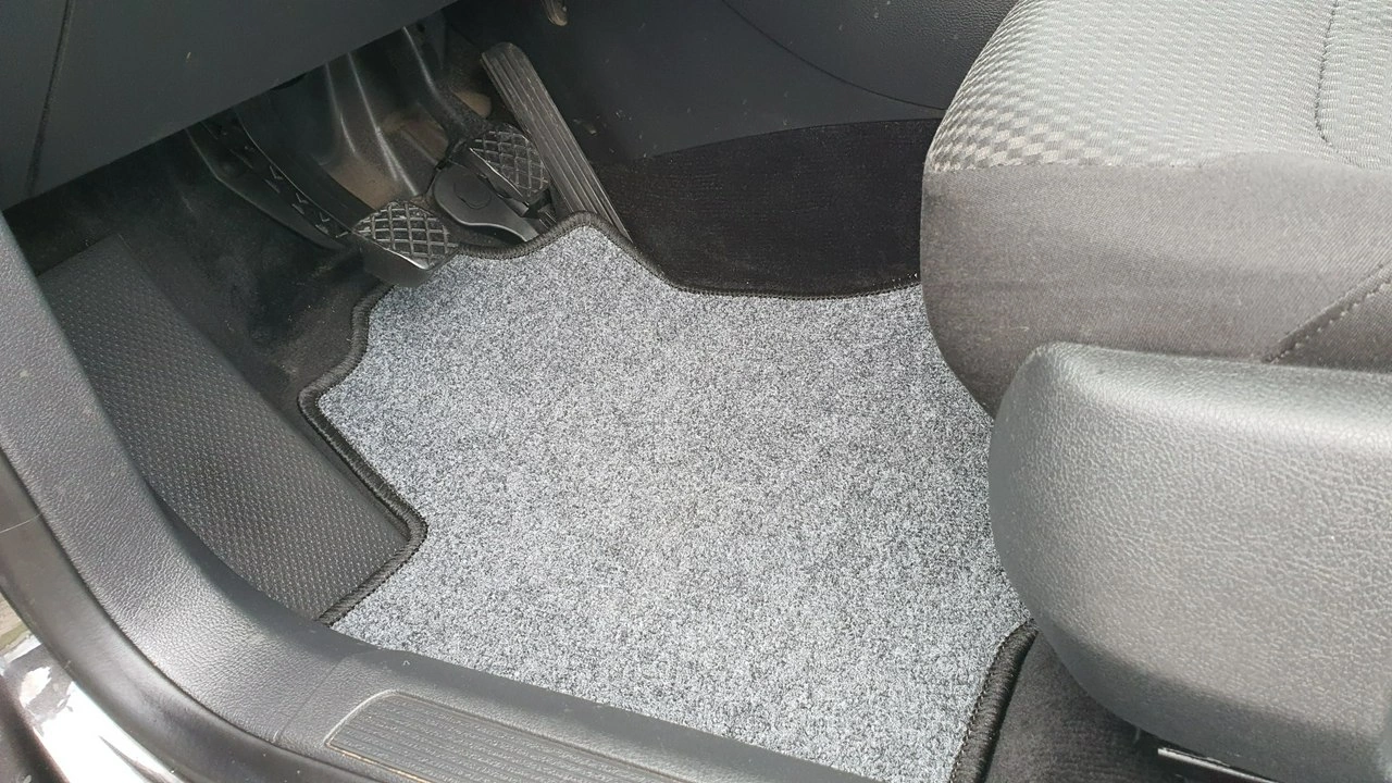 Volkswagen Passat - Zdjęcie 12