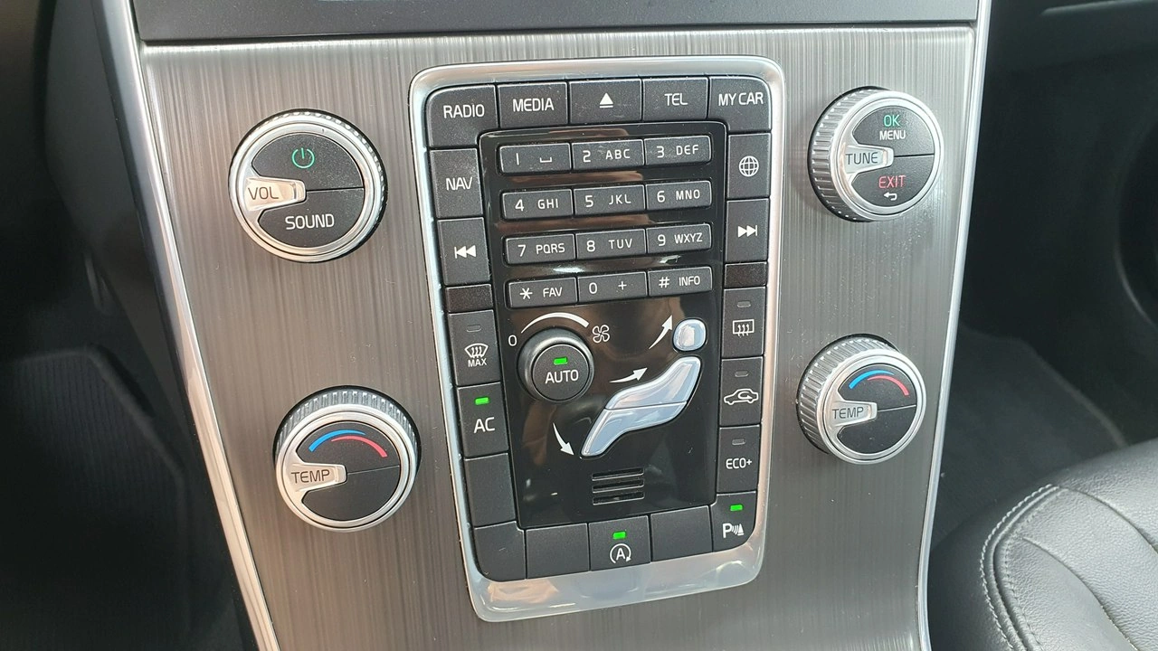 Volvo S60 - Zdjęcie 23