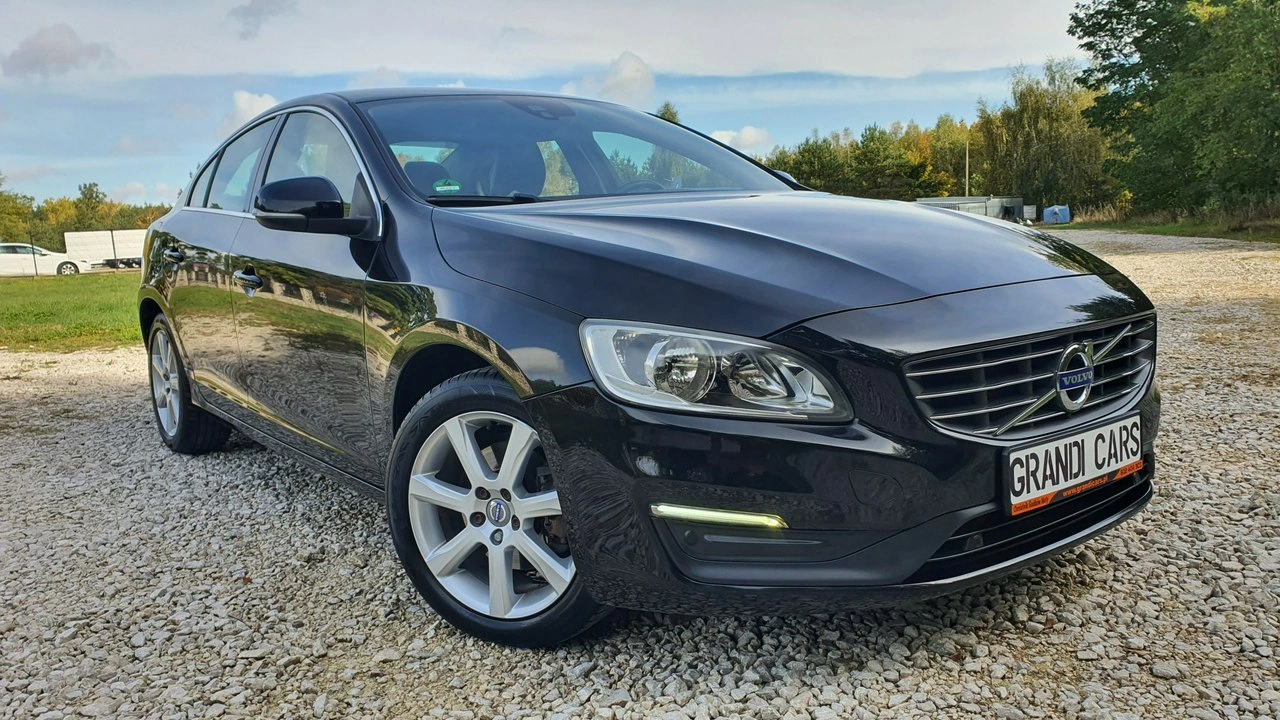 Volvo S60 - Zdjęcie 2