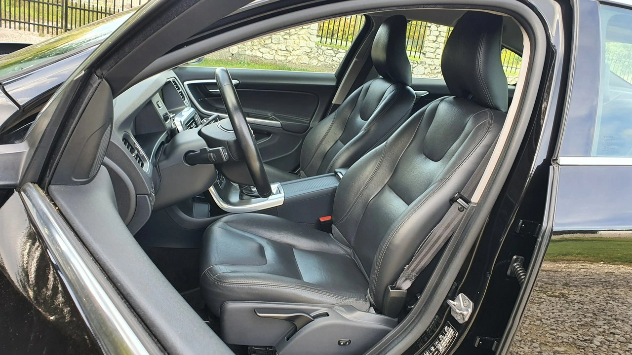 Volvo S60 - Zdjęcie 5