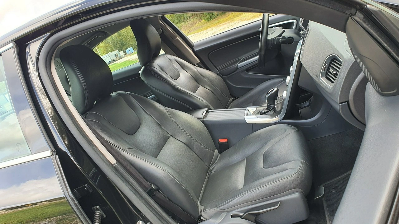 Volvo S60 - Zdjęcie 6