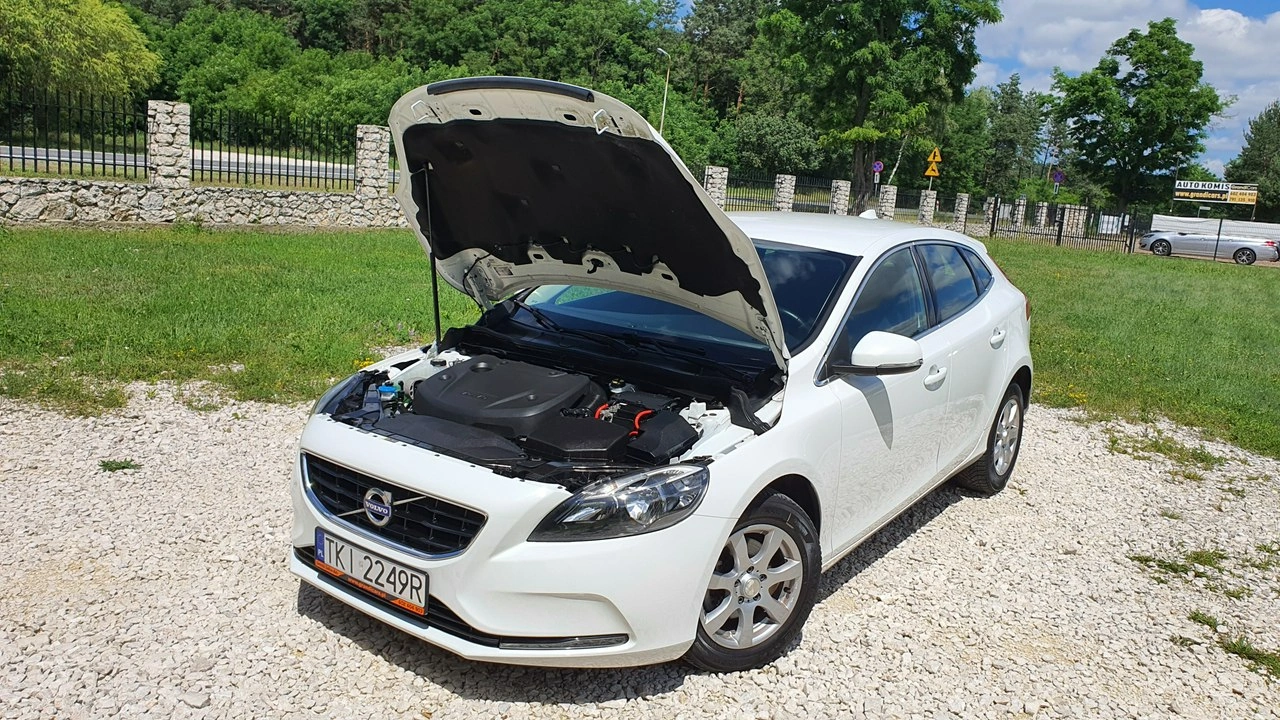 Volvo V40 - Zdjęcie 30