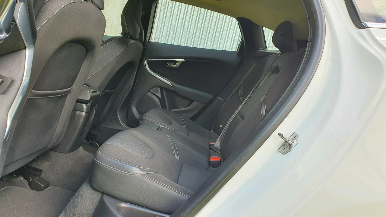 Volvo V40 - Zdjęcie 7
