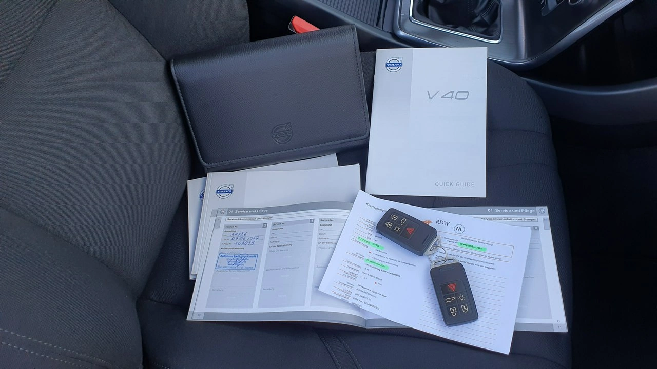 Volvo V40 - Zdjęcie 26