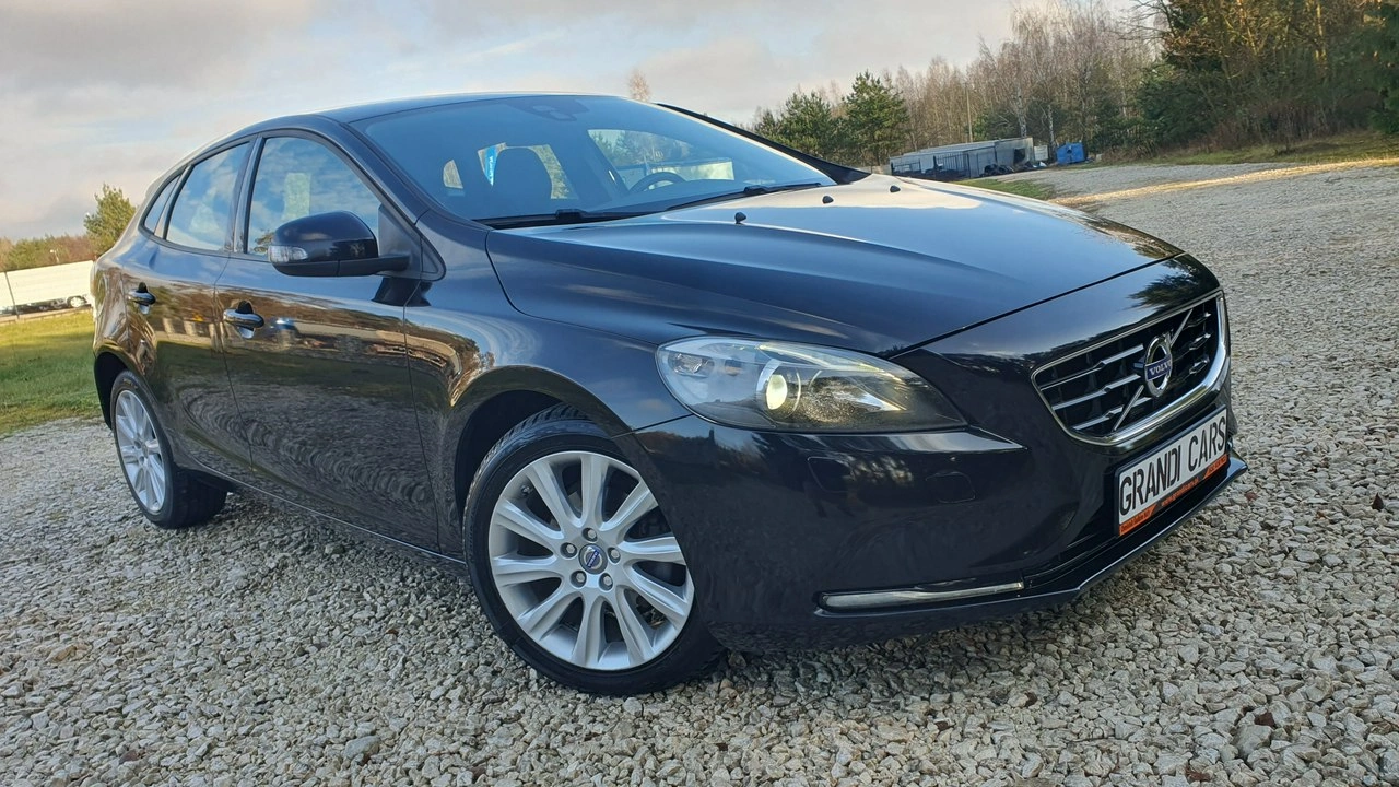 Volvo V40 - Zdjęcie 3