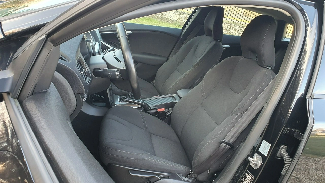 Volvo V40 - Zdjęcie 5