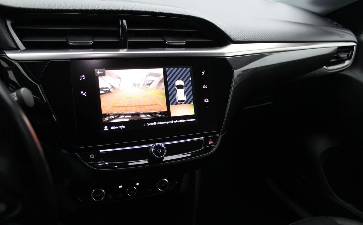 Opel Corsa - Zdjęcie 16