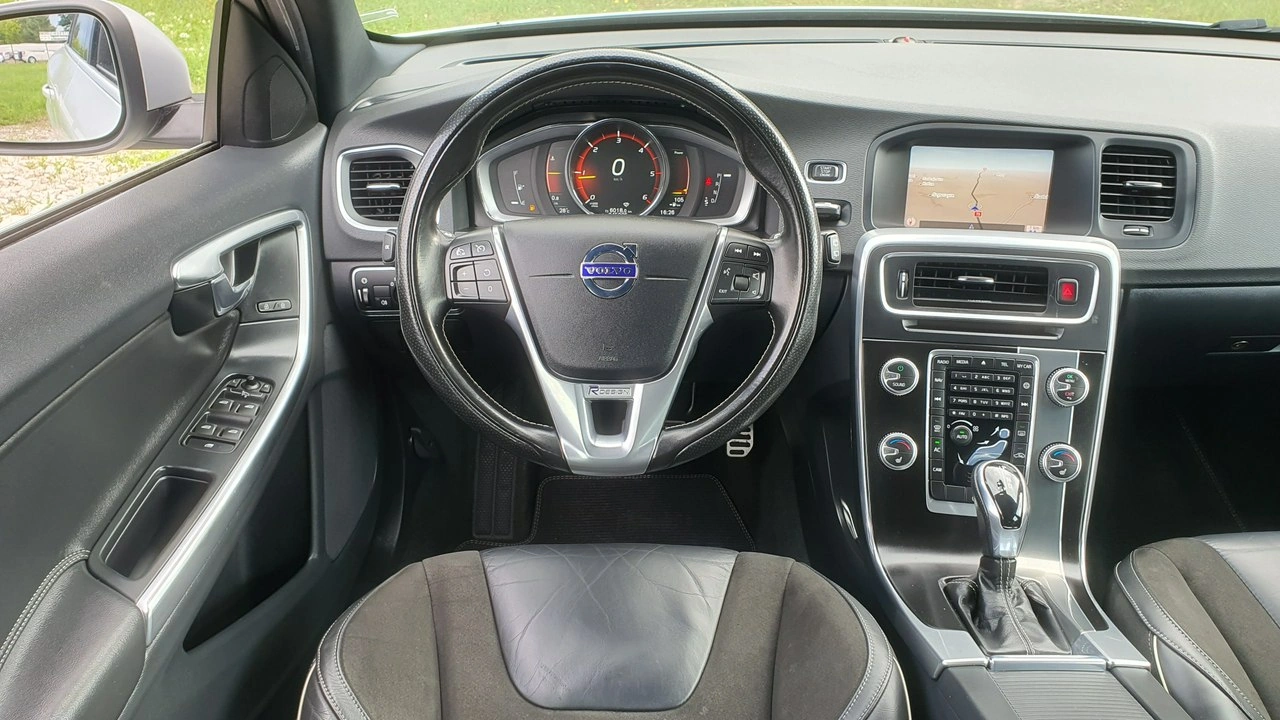 Volvo V60 - Zdjęcie 15