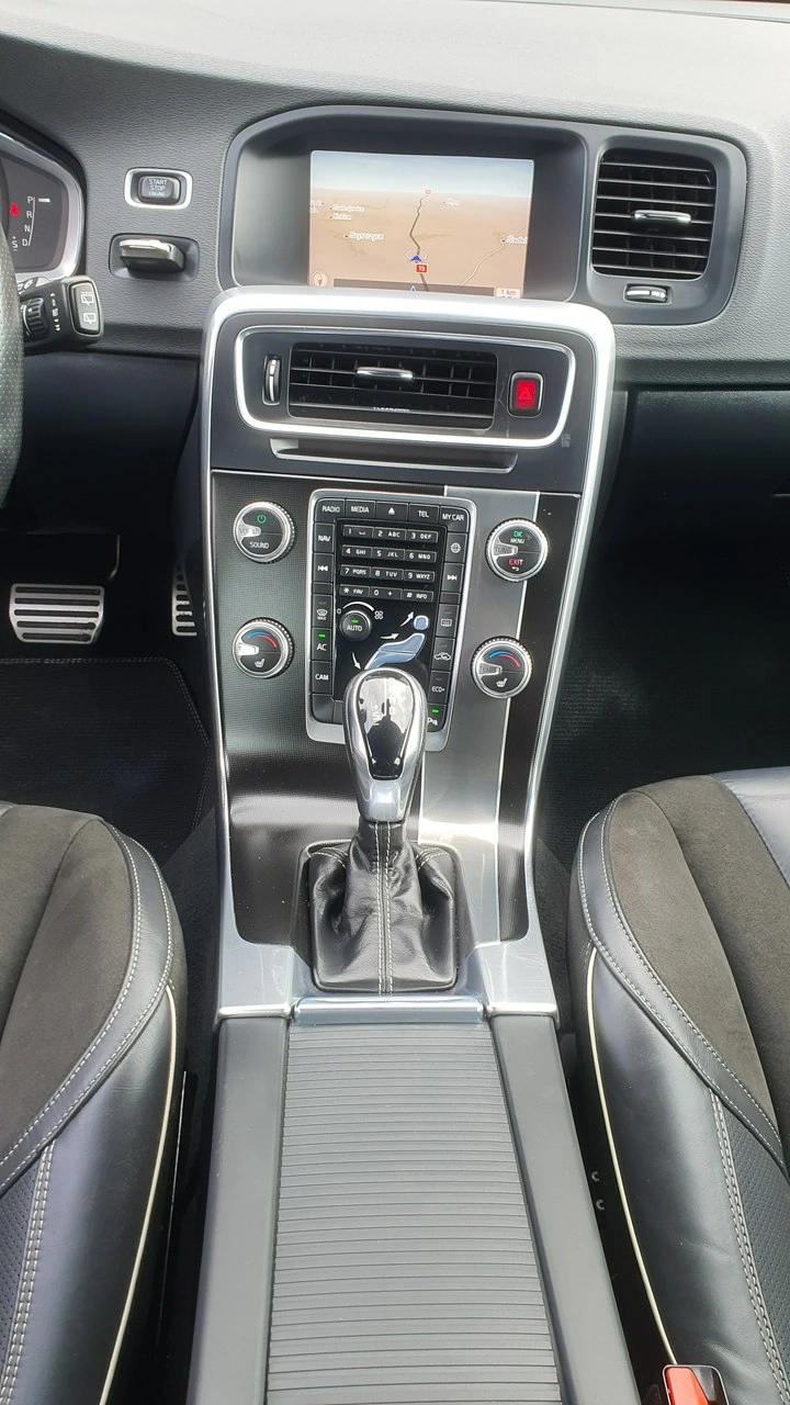 Volvo V60 - Zdjęcie 18