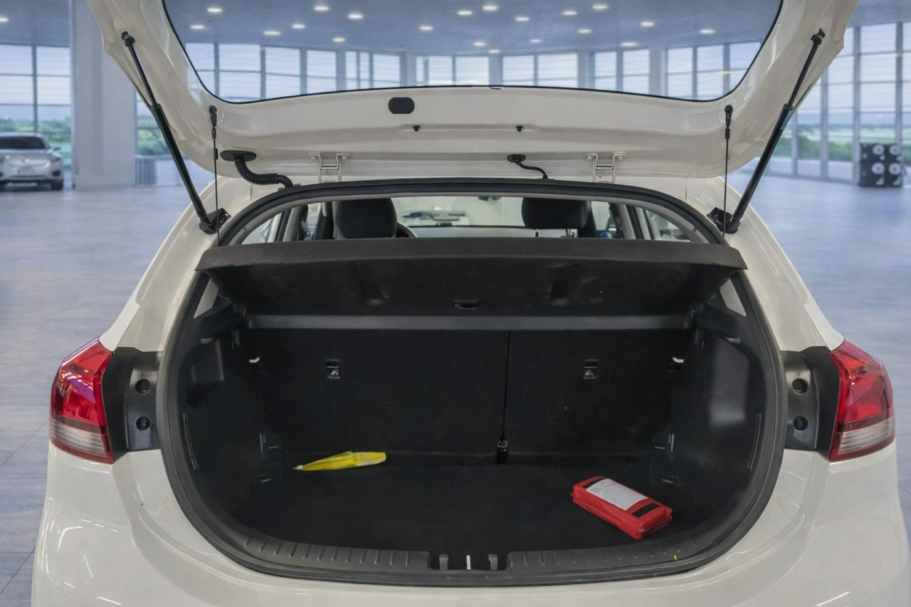 Kia Rio - Zdjęcie 15