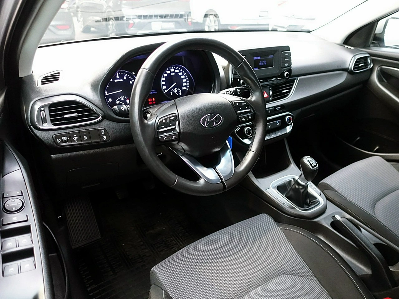 Hyundai i30 - Zdjęcie 14